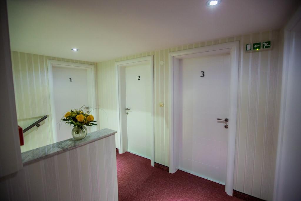Apartments And Rooms Millennium 오굴린 외부 사진